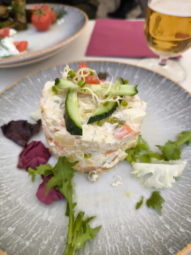 Charo García_Restaurante De Tres_Navalcarnero_review