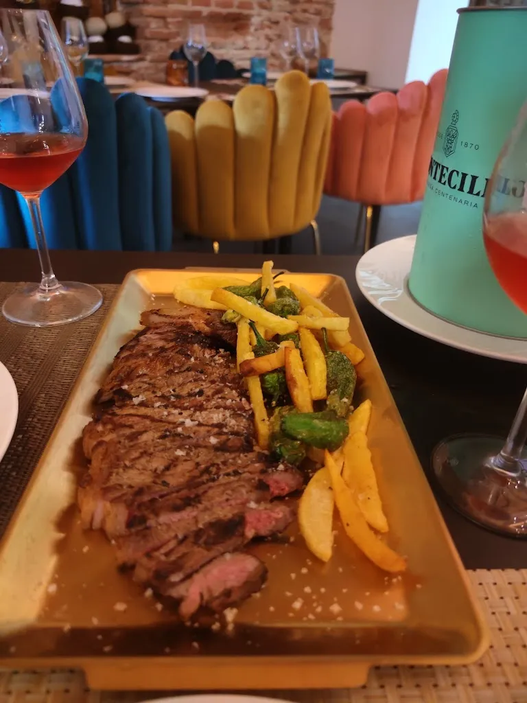 Menu_66_petalos 🌺_Navalcarnero_image_7