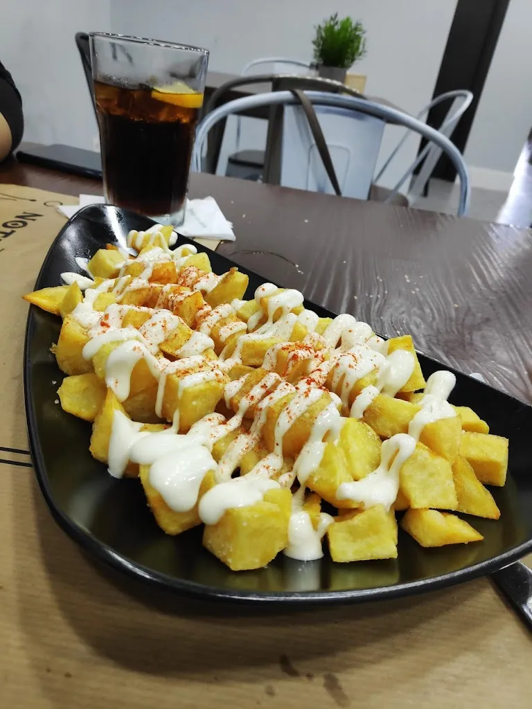 Menu_Bar restaurante Nottingham Prisa_Navalcarnero_image_4