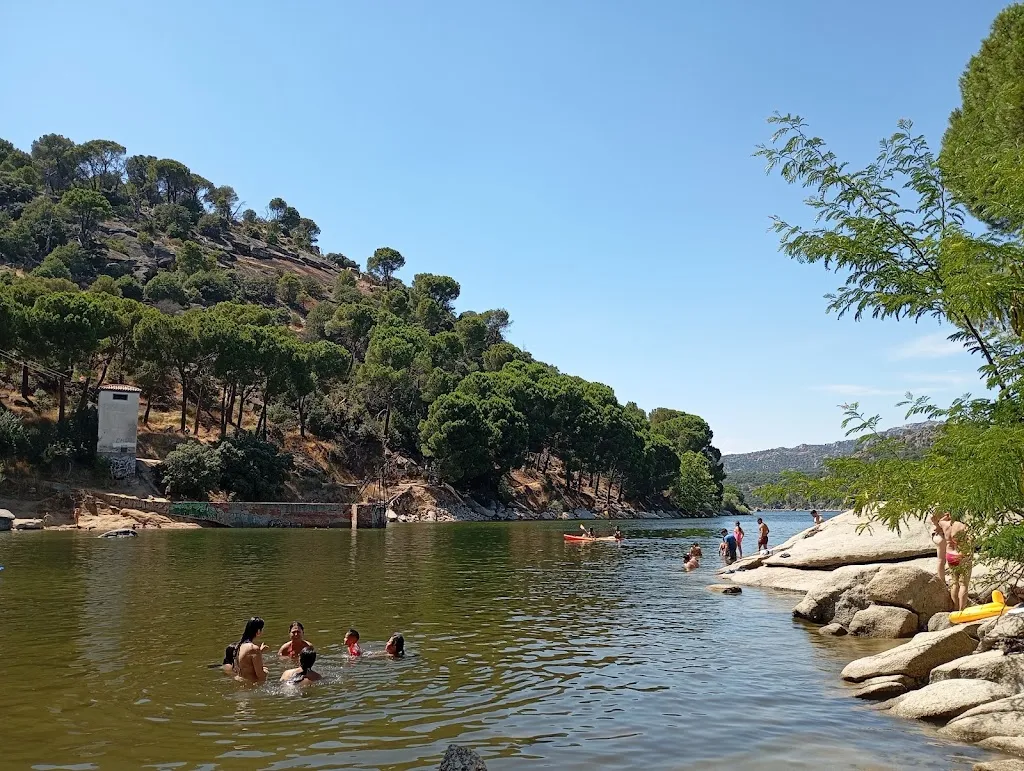 Juanma Santiago León_Restaurante El bocao_Pelayos de la Presa_review