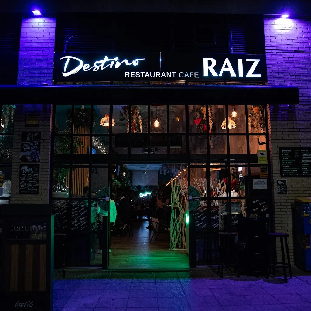 Destino Raíz Restaurant Café_Móstoles_slider_image_1