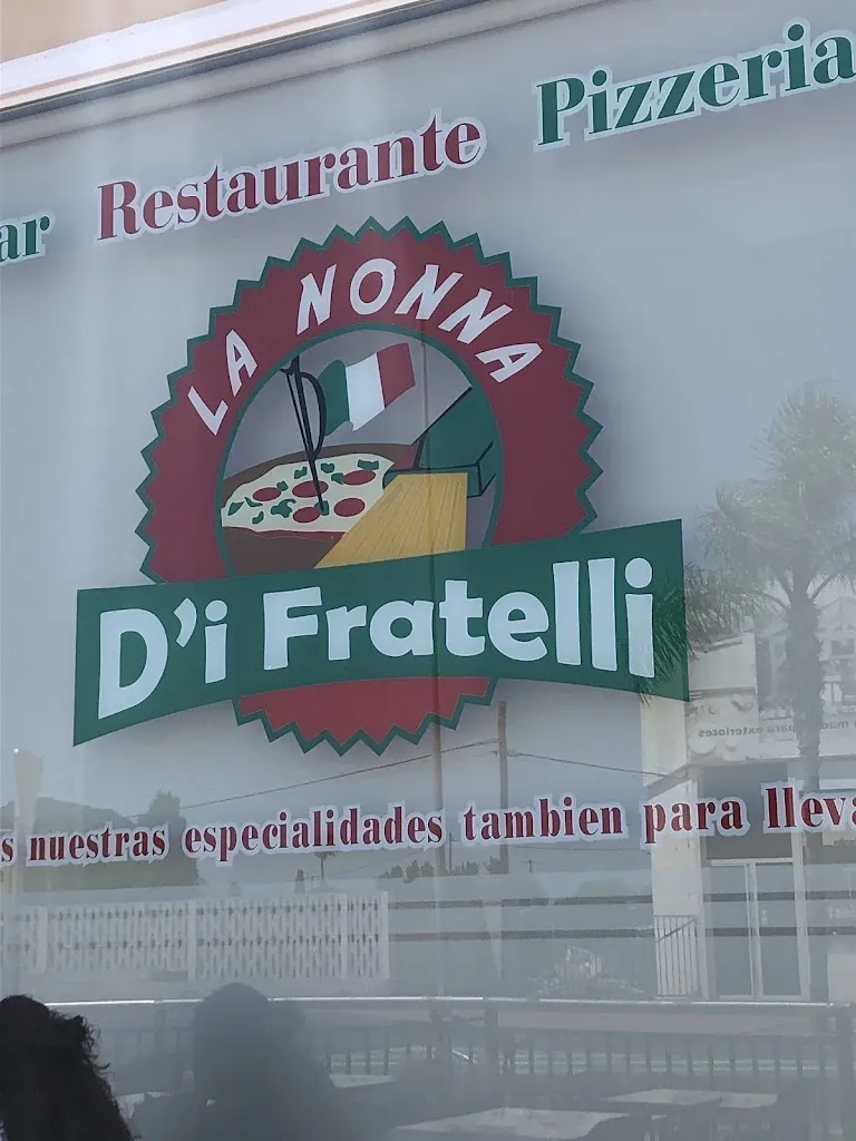 KAREN HANNON_Pizzería Di Fratelli La Nonna_Ondara_review