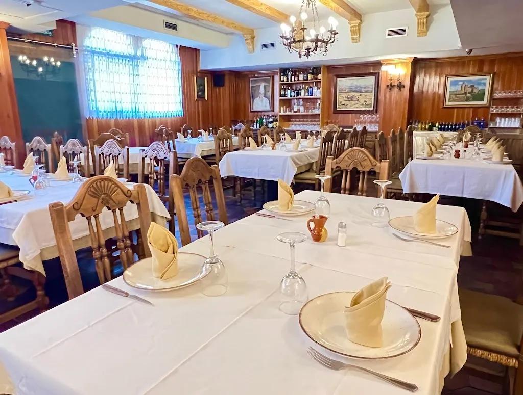 Asador de Velázquez_Móstoles_slider_image_3