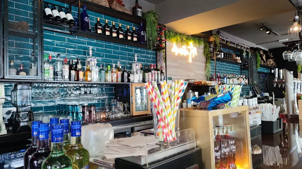 Restaurante Manila Urban Grill restaurant in Móstoles