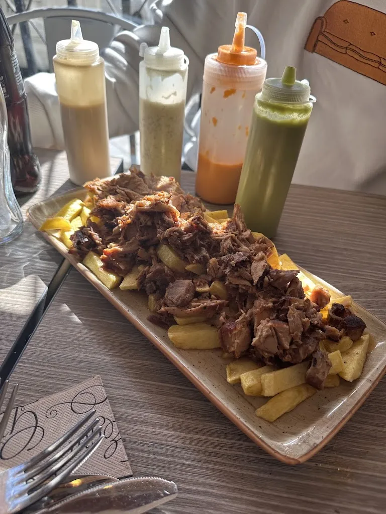 Brenda Benitez_La Taguara de Mariamojito_Móstoles_review