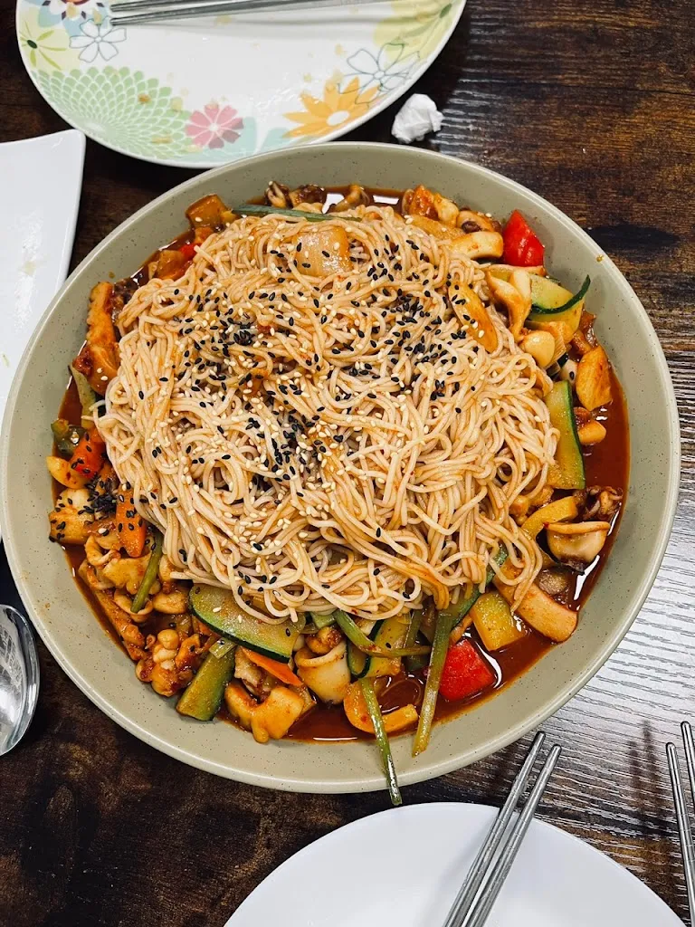 EURO-PLUS_SHO CHAN, RESTAURANTE COREANO_Móstoles_review