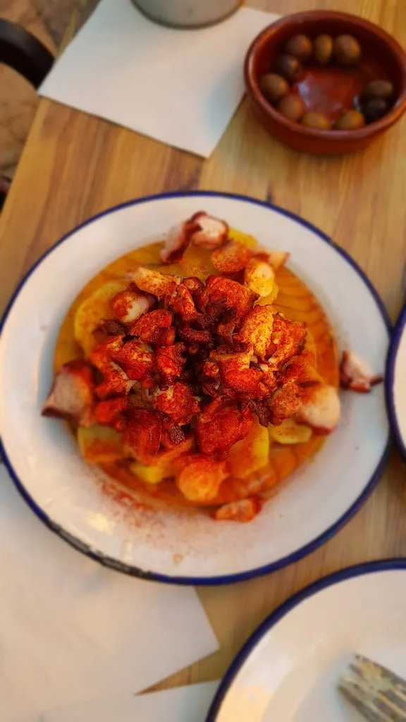 Konstantin Chernoskutov_RESTAURANTE TABERNA TRES HERMANOS_Móstoles_review