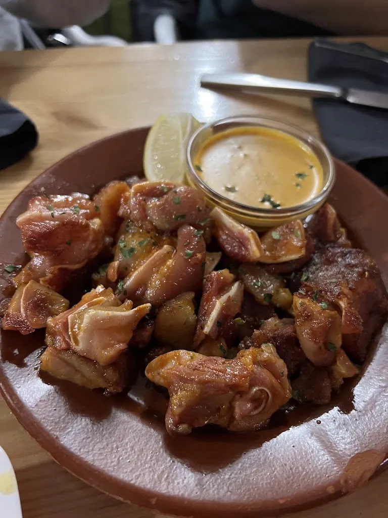 Taberna Entretrés_Pozuelo de Alarcón_slider_image_2