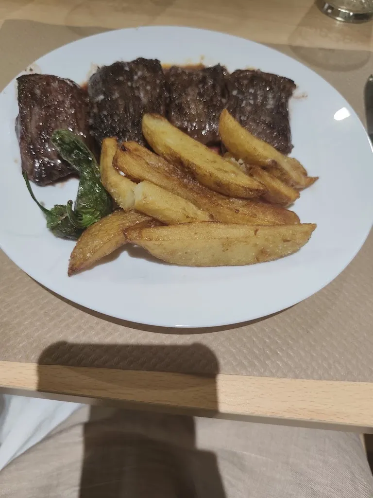 Maria Soledad Bueno_Bar El Rincón_Prádena del Rincón_review