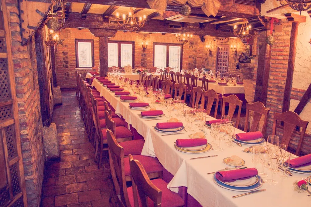 Restaurante - El Lagar de Nemesio - Hotel Rural restaurant in Perales de Tajuña