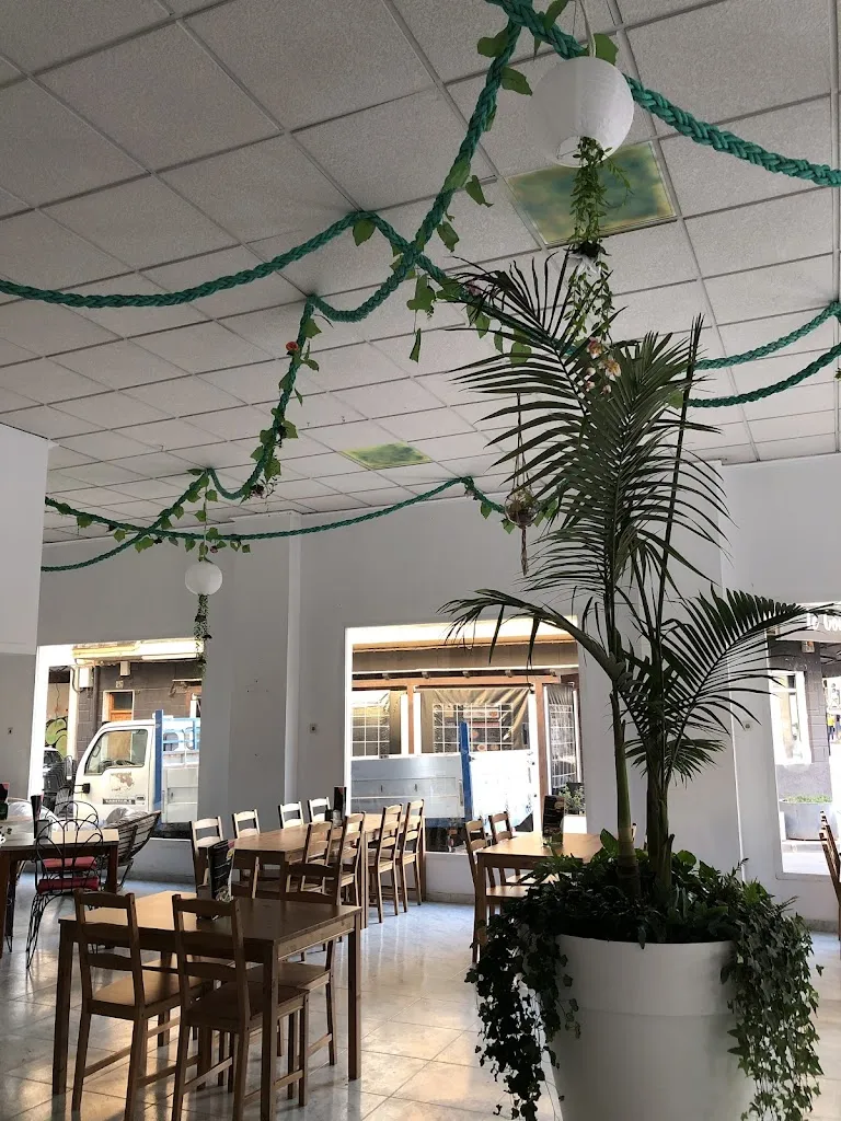 La Mona Restobar restaurant in Ondara