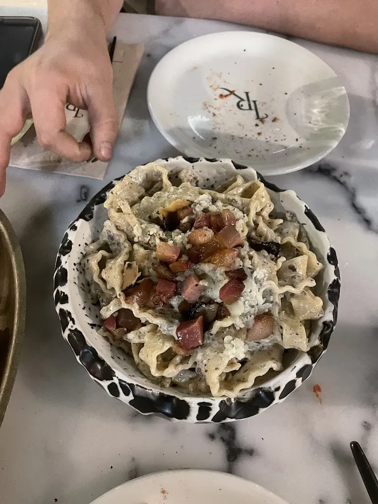 Blanca Pámpanas_Ineffabile Ristorante | Restaurante italiano en Parla_Parla_review