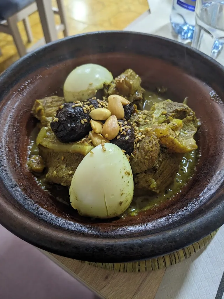 Sara Celia Perez Hernando_Restaurante Alhambra_Parla_review