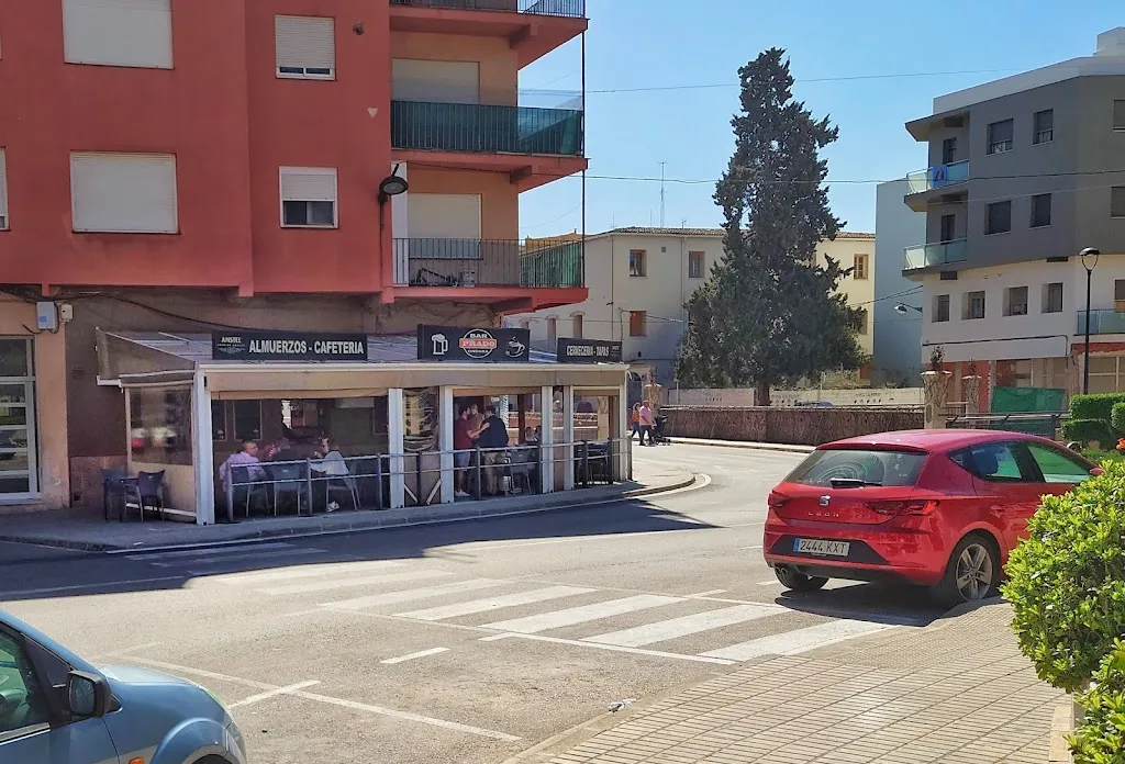 Martin Parker_Bar Restaurante Prado_Ondara_review