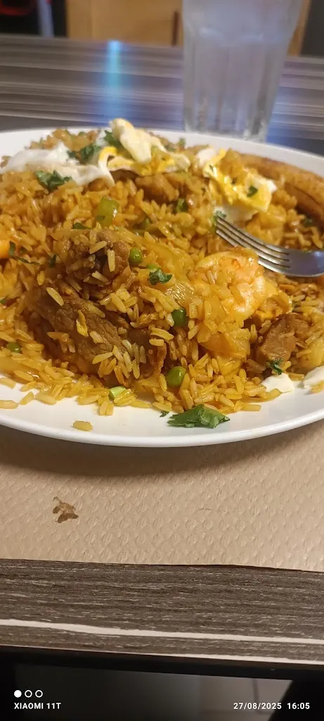 Kotty Salinas_Perla del Pacífico_Parla_review