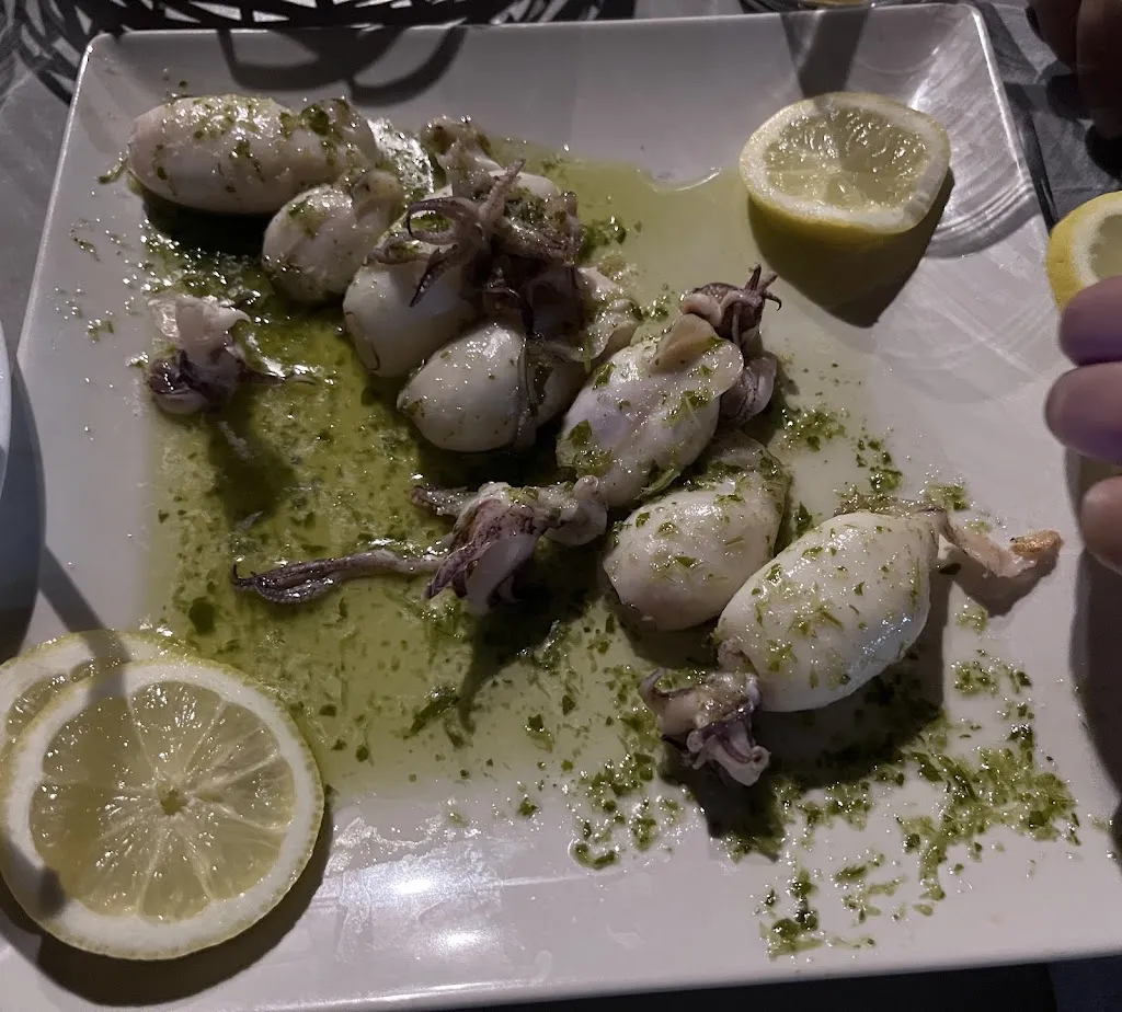 Ana_Bendita Lokura_Parla_review