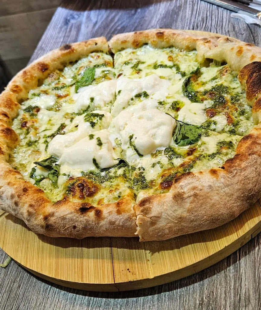 Yahya Kaidi_Restaurante Yoldaş Pizza & Grill_Parla_review