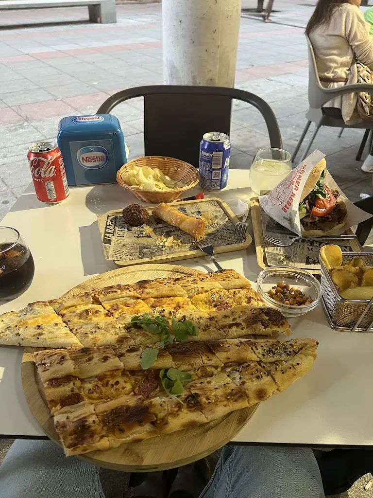 DLY - DLY_Restaurante Yoldaş Pizza & Grill_Parla_review