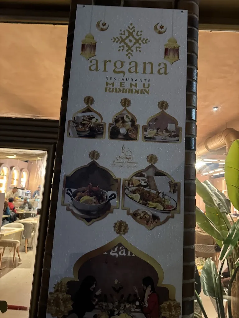 Amo Mazen_Restaurante Argana Nadia, S.L._Parla_review