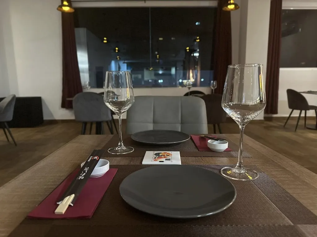 AOSHIMA_Parla_slider_image_3