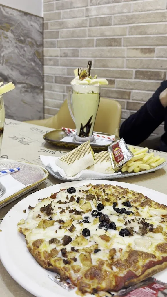 Restaurante Titanic_Parla_slider_image_2