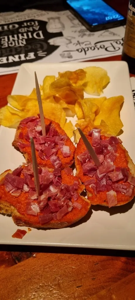 Antonio Molero Gutiérrez_La Posada Café_Parla_review