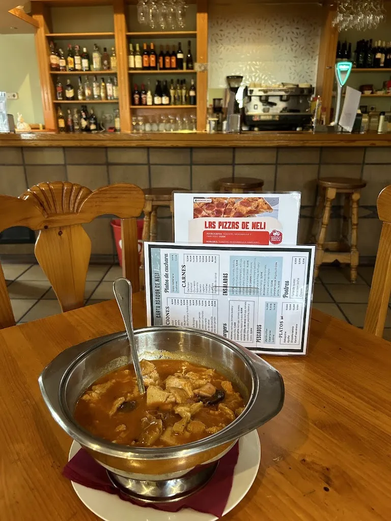 Bar Asador La Plaza_Redueña_slider_image_2