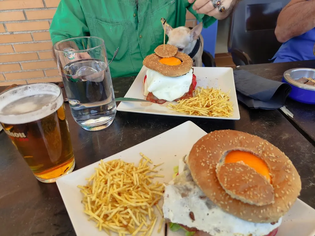 harry thedirty_La Cueva del Hobbit_Quijorna_review