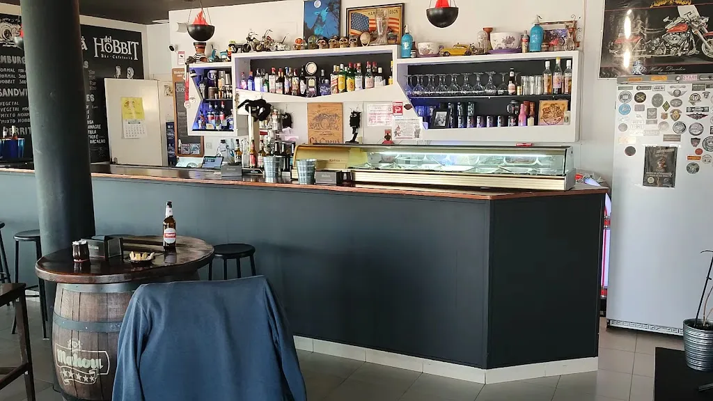 La Cueva del Hobbit_Quijorna_slider_image_1