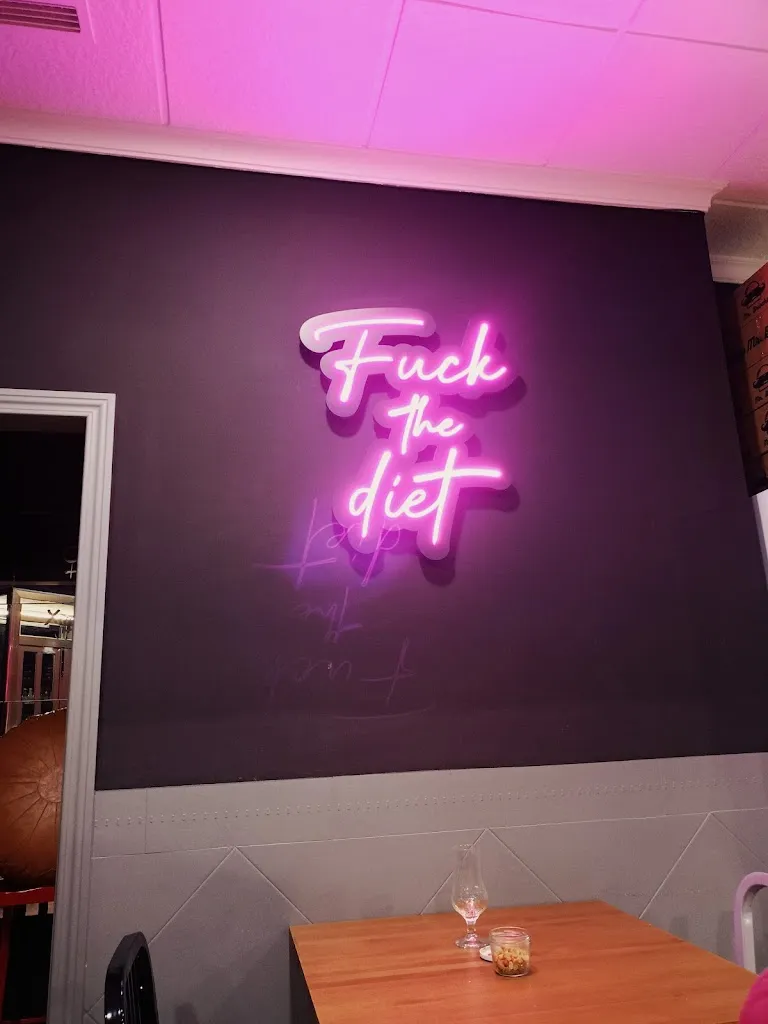 Vicente Roig_Bergante Burger_Ondara_review