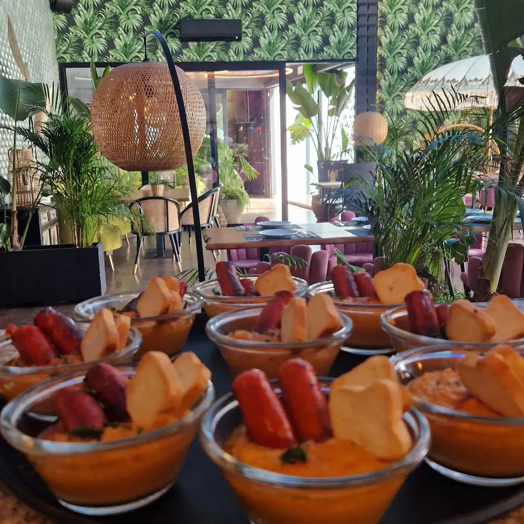 Bodega No me Acuerdo_Rozas de Puerto Real_slider_image_3