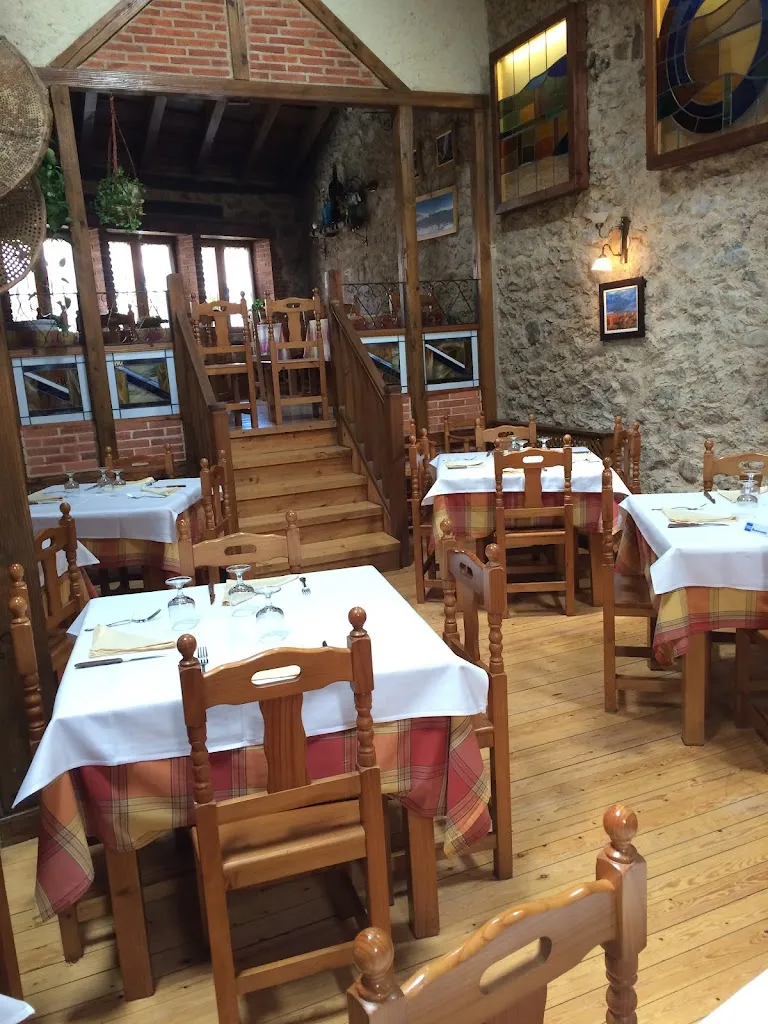 Linton Nightingale_Restaurante la Fanega de Roque_Rascafría_review