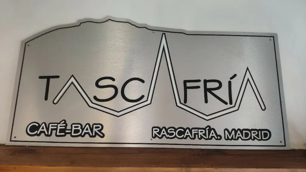 Tascafría Cafe-Bar_Rascafría_slider_image_3