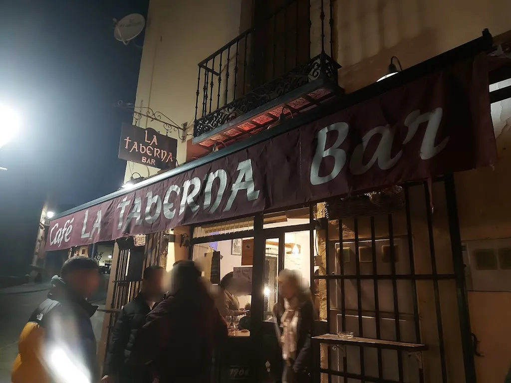 Adriana Dominguez_BAR CAFETERÍA LA TABERNA_Rascafría_review