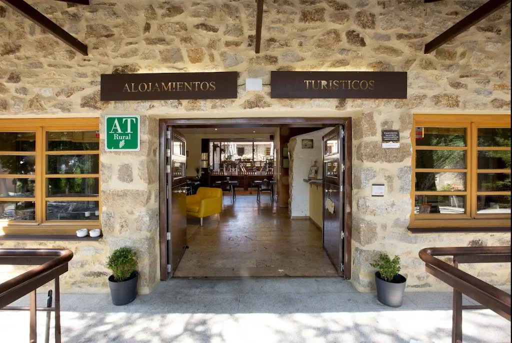 El Cuartel de Santa María restaurant in Santa María de la Alameda