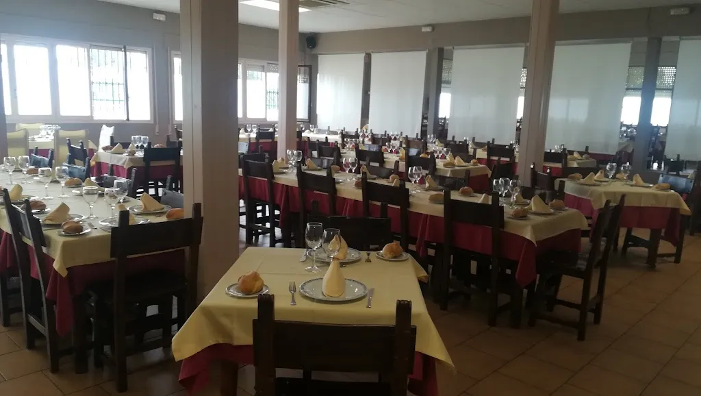 Restaurante Labrat_Serranillos del Valle_slider_image_3
