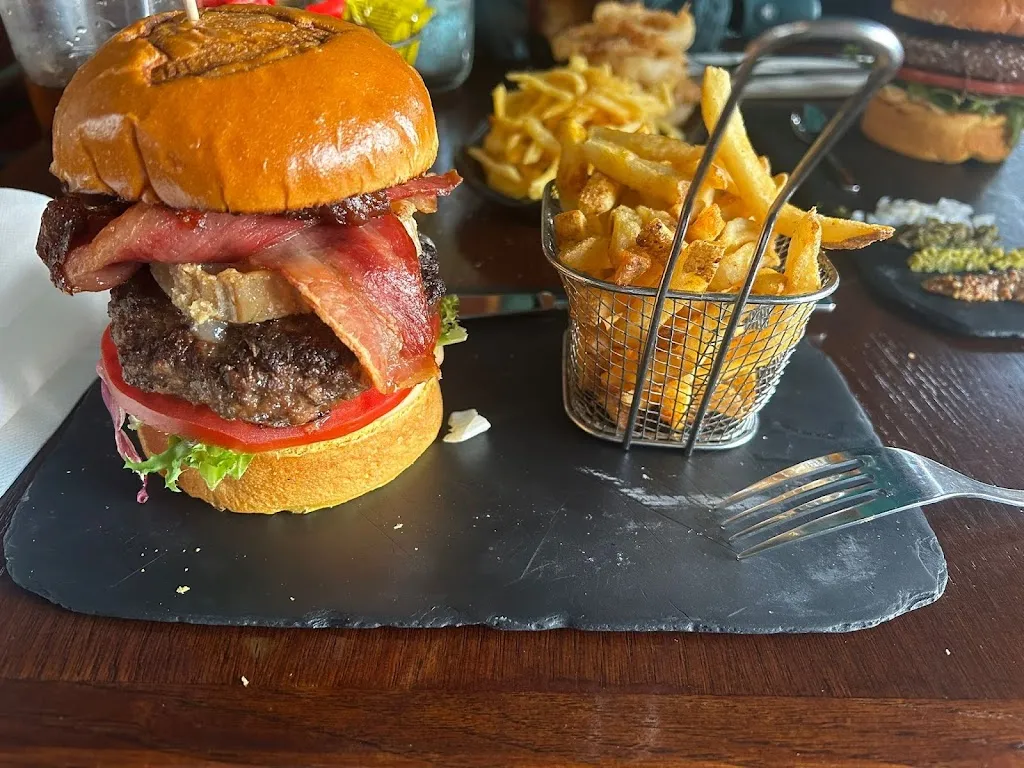 Menu_Restaurante Hipódromo London Pub_San Sebastián de los Reyes_image_8