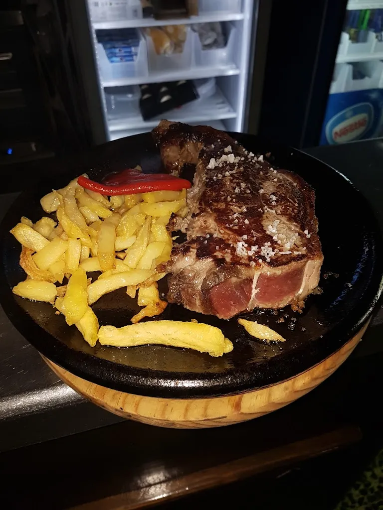 Giovanni Perna_Mesón Del Puerto_San Martín de Valdeiglesias_review