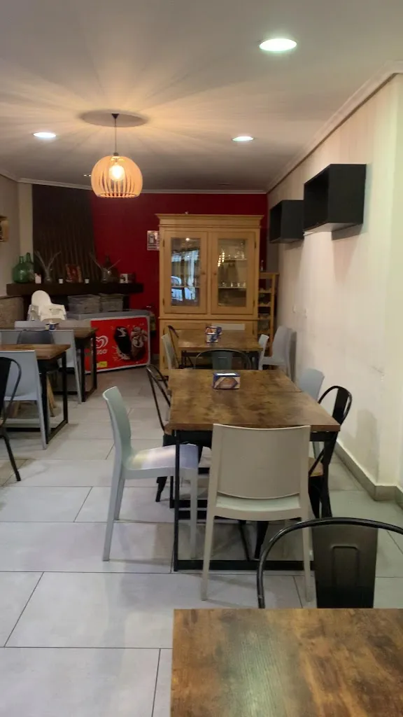 ZIPI BAR_San Martín de Valdeiglesias_slider_image_2