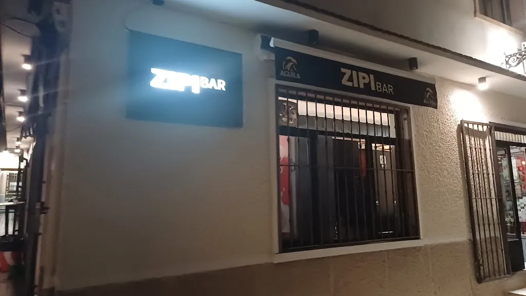 ZIPI BAR_San Martín de Valdeiglesias_slider_image_3