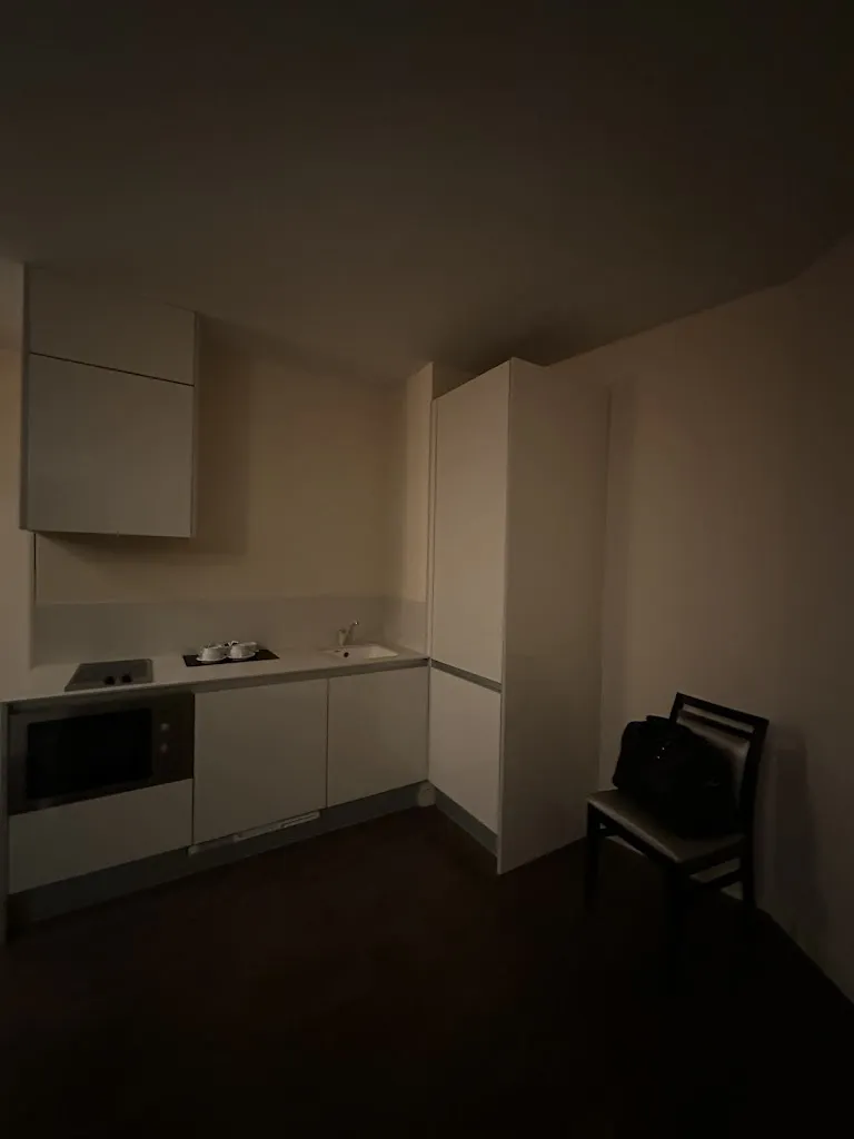 Özlem Çağan_Hacienda la Coracera_San Martín de Valdeiglesias_review