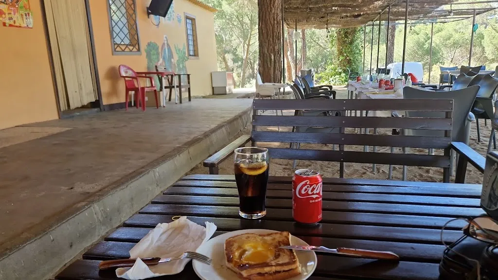 Chiringuito El Serengueti restaurant in San Martín de Valdeiglesias