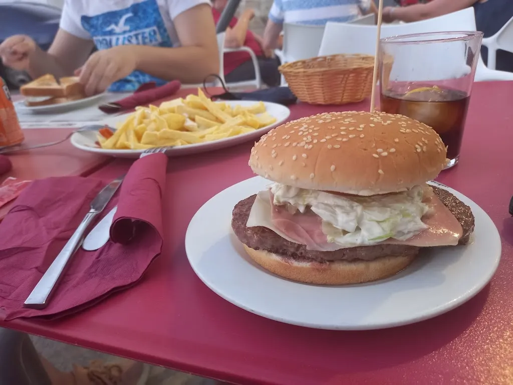 Menu_Cafe Burguer El Castillo_San Martín de Valdeiglesias_image_7