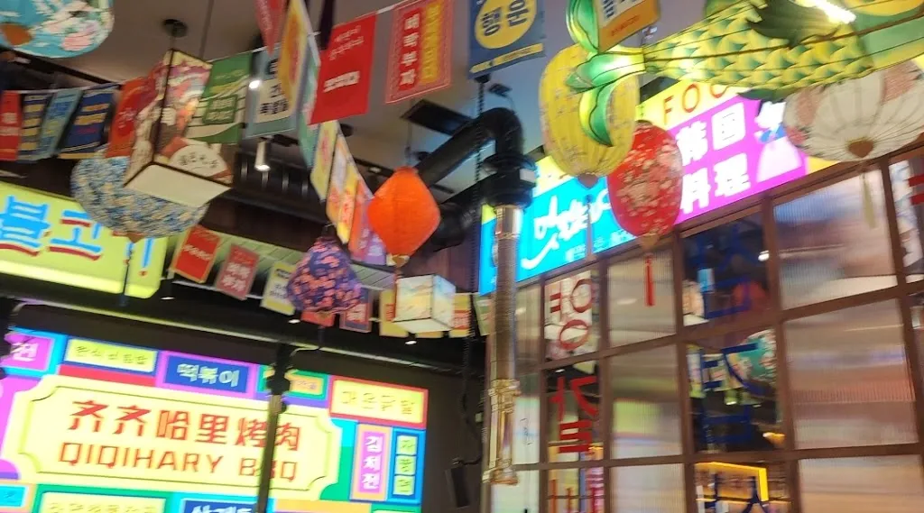 Emmet Switzer_QIQIHARY SUSHI TRES AGUAS KOREAN BBQ_San Martín de Valdeiglesias_review