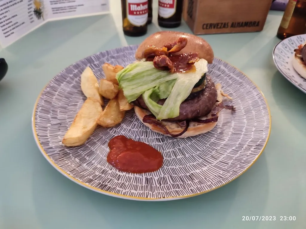 Cafe Restaurante Lana's_Tielmes_slider_image_2