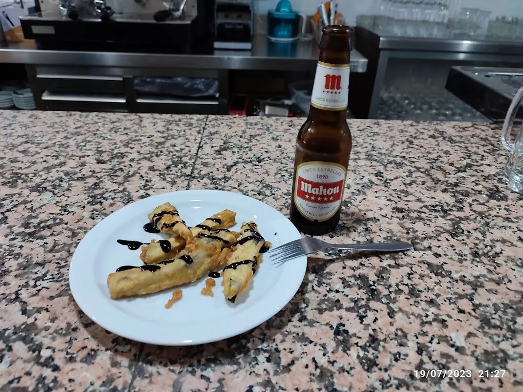 Cafe Restaurante Lana's_Tielmes_slider_image_3