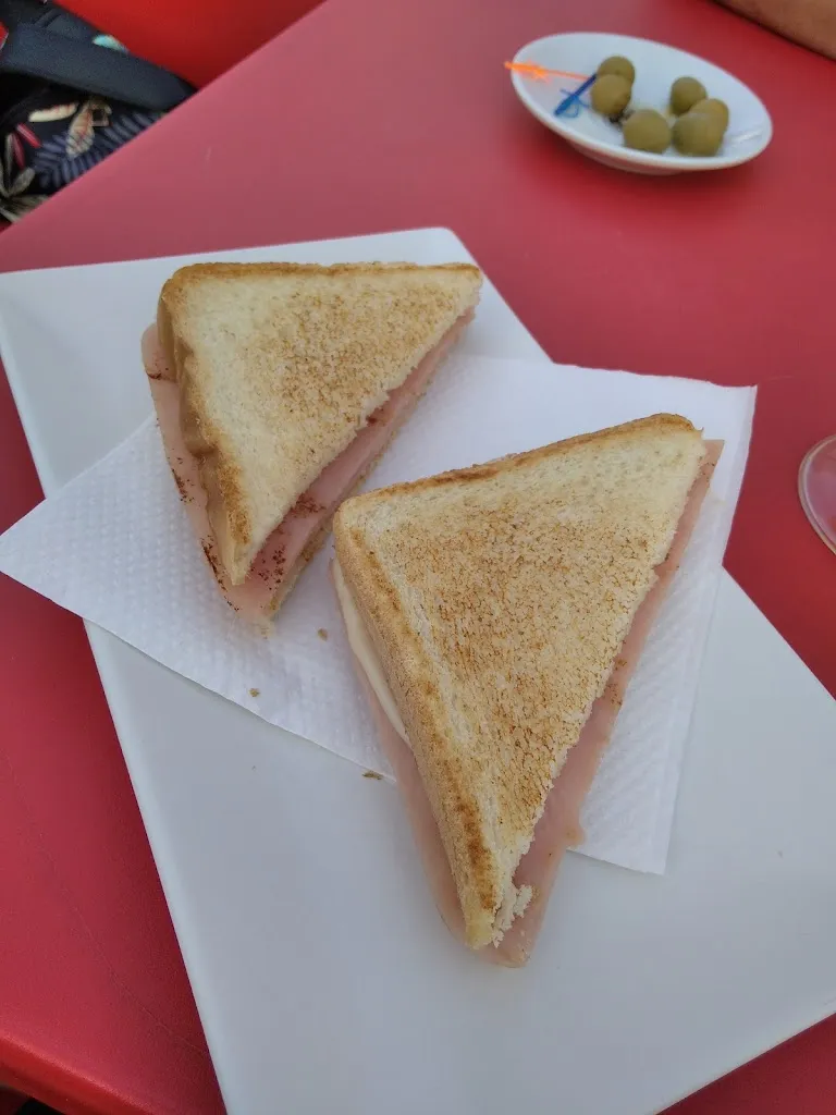 Menu_Bar la piscina_Tielmes_image_9