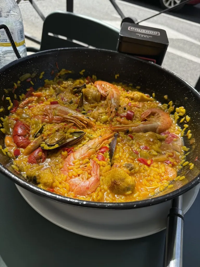 Tabernas La Española Pinto_Pinto_slider_image_3