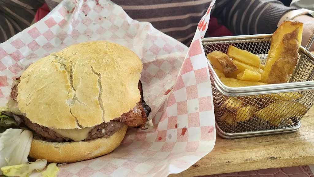 Menu_Lake Suite_Pinto_image_9