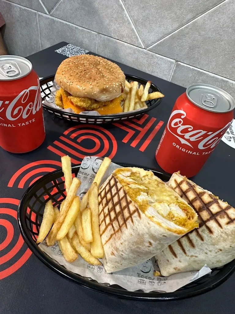 TacosBiliPinto_Pinto_slider_image_2